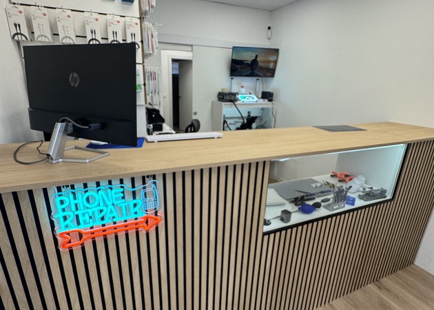 Image gallery iSolutions Official DIGI Distributor 1