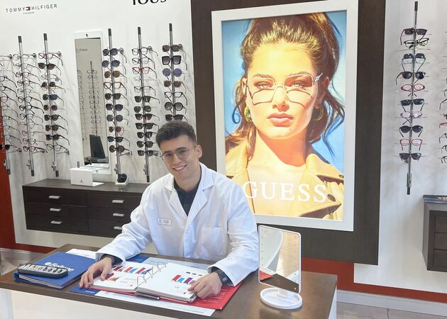 Galería de imágenes ÓPTICA SOCIAL STYLO VISIÓN Y AUDICIÓN 1