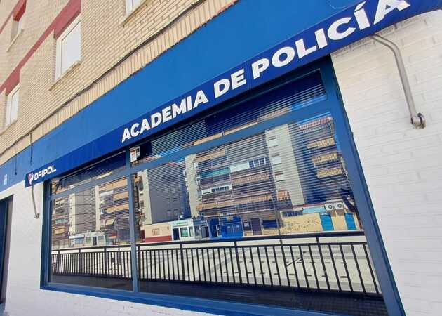 Galería de imágenes CENTRO DE ESTUDIOS OFIPOL, S.L. 1