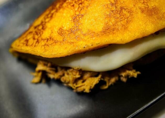 Image gallery 5 Bar cafeteria 2