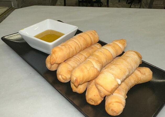 Image gallery 5 Bar cafeteria 18