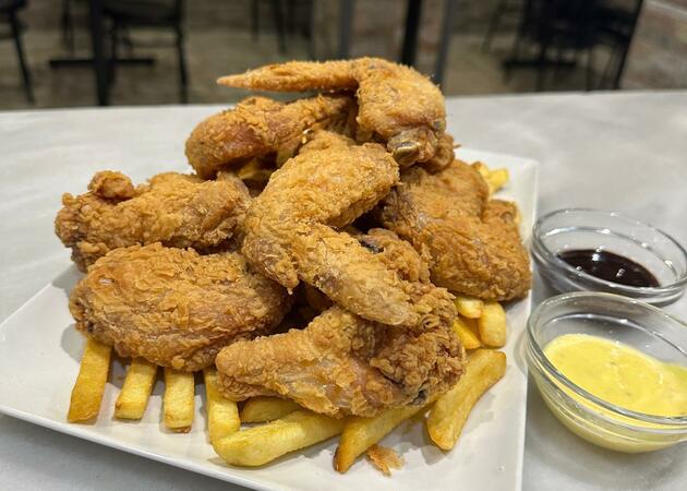 Image gallery 5 Bar cafeteria 22