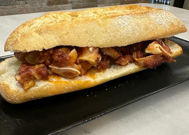 Image gallery 5 Bar cafeteria 32