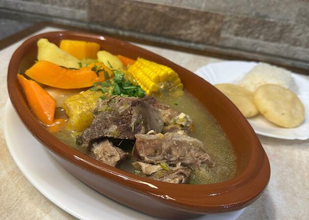 Image gallery 5 Bar cafeteria 34