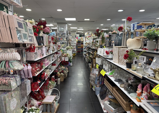 Image gallery J&L Bazaar 1