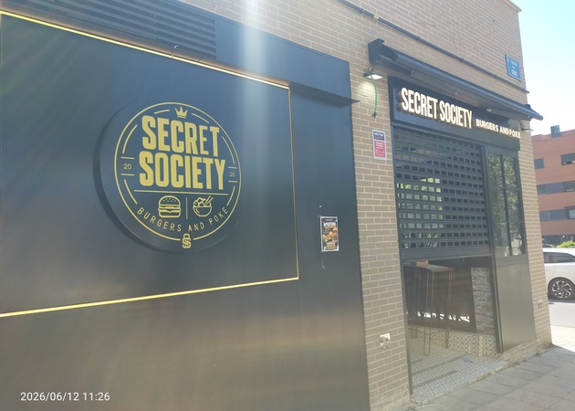 Image gallery SECRET SOCIETY BURGER AND POKE 1