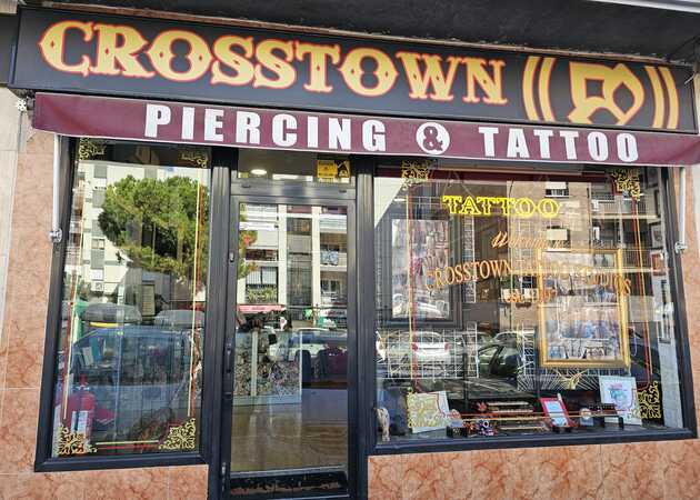 Galería de imágenes CROSSTOWN TATTOO 1