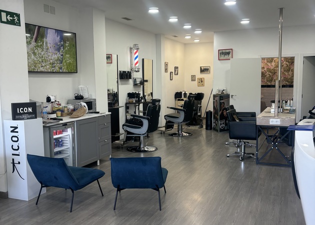 Galería de imágenes CR PELUQUEROS 1
