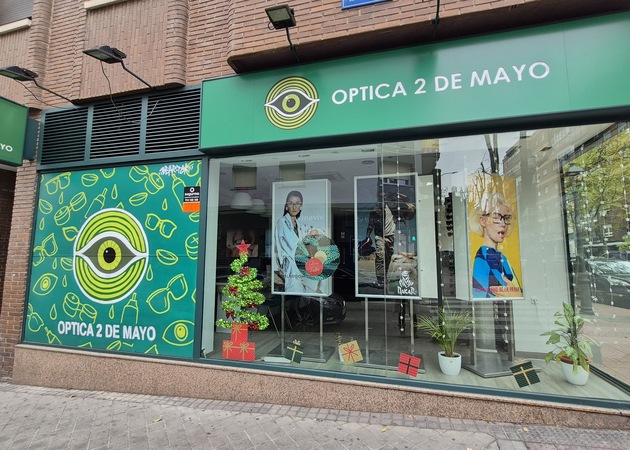 Image gallery OPTICS MAY 2 2