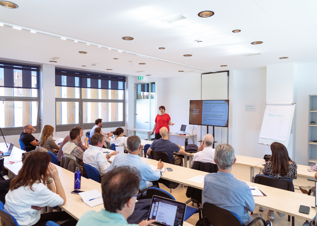 Galería de imágenes Elena Durán Consultora y formadora de marketing Digital 1