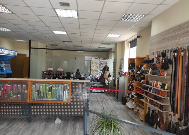 Image gallery Shoe repair and key duplication 1