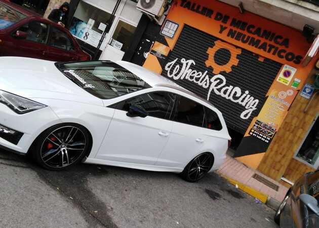 Image gallery Auto repair shop 2