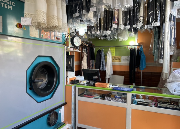 Image gallery Abulense Dry Cleaners 1