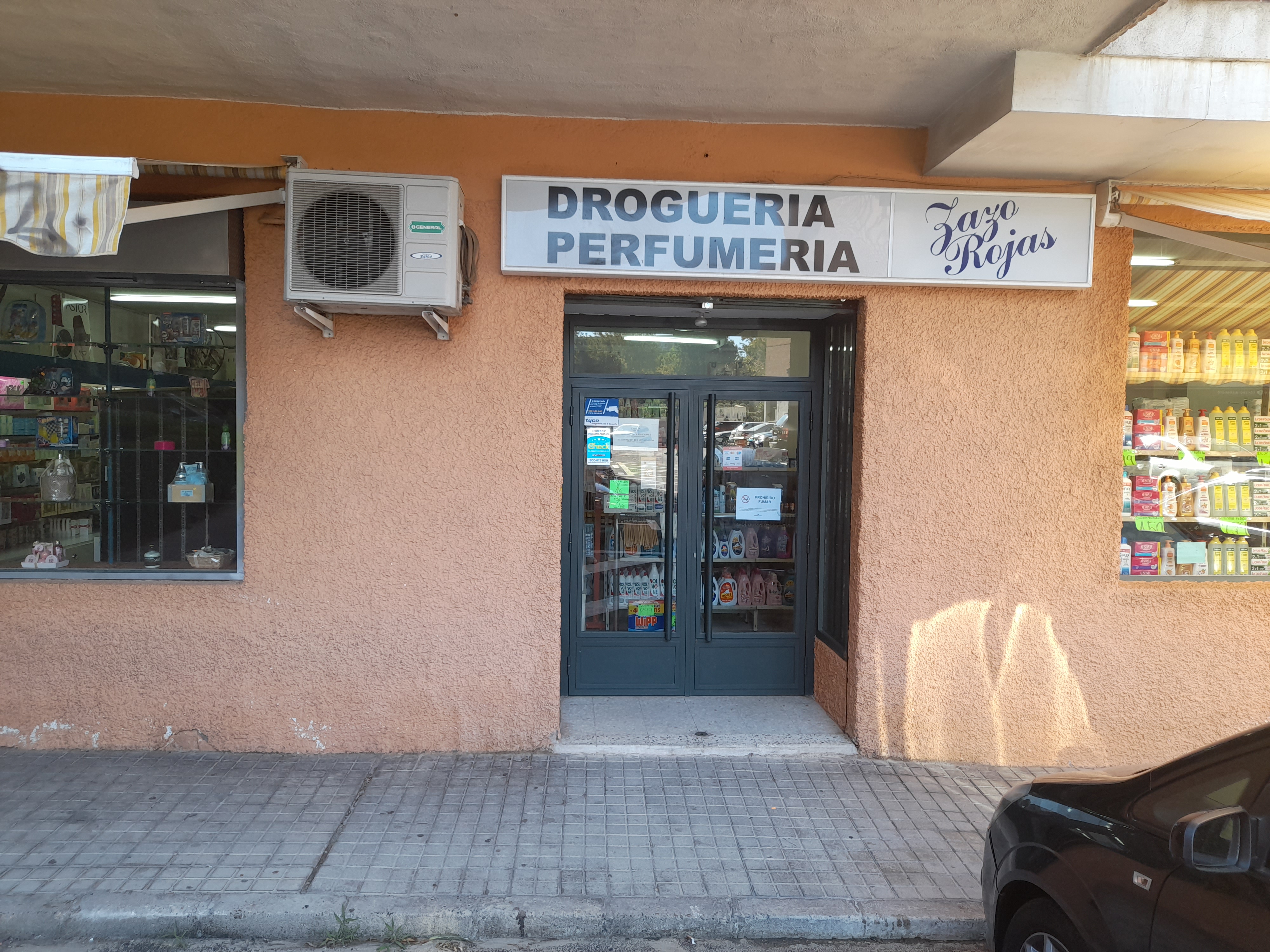 Thumbnail Zazo Rojas Drugstore and Perfumery