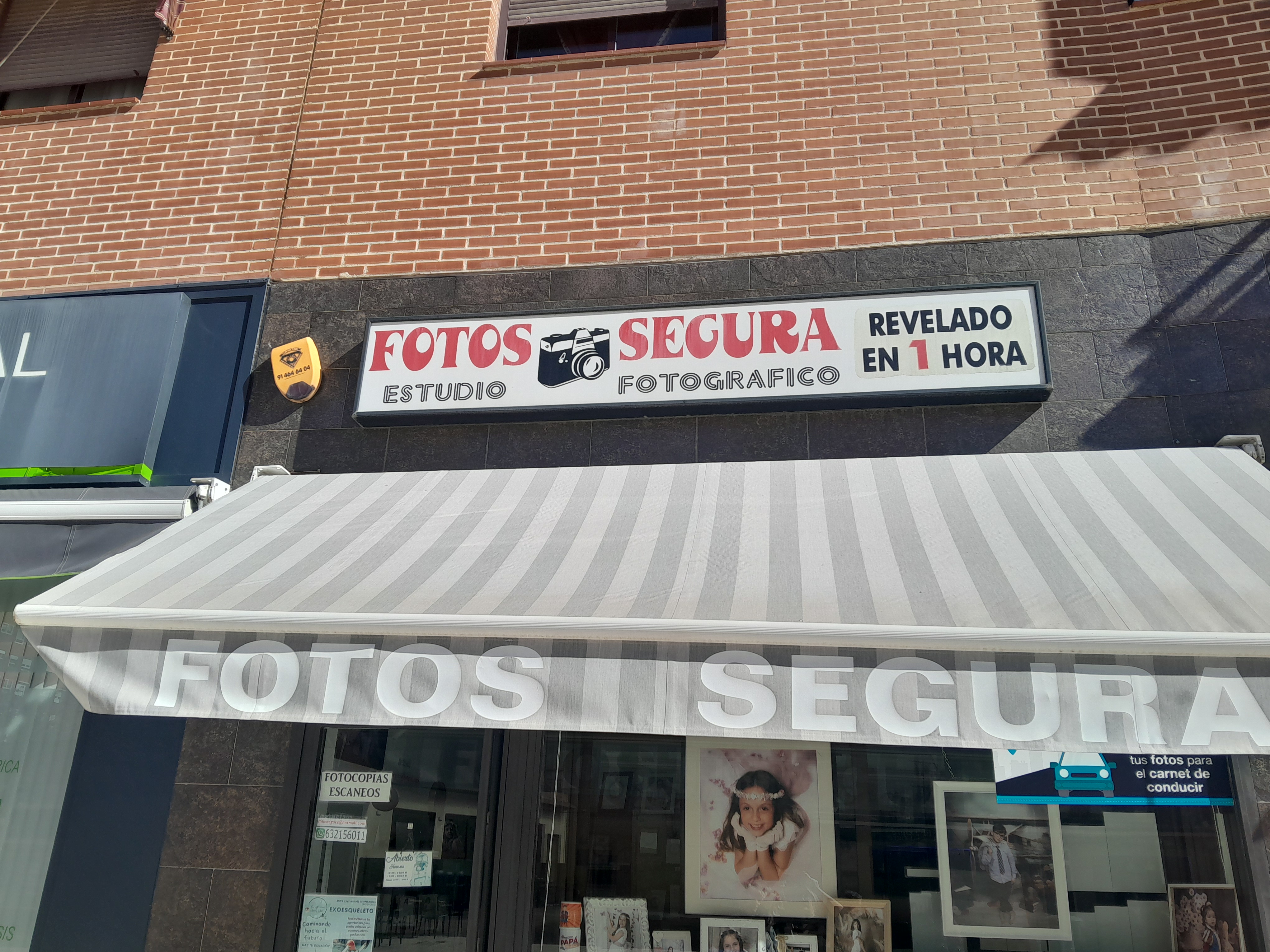 Foto de portada Fotos segura