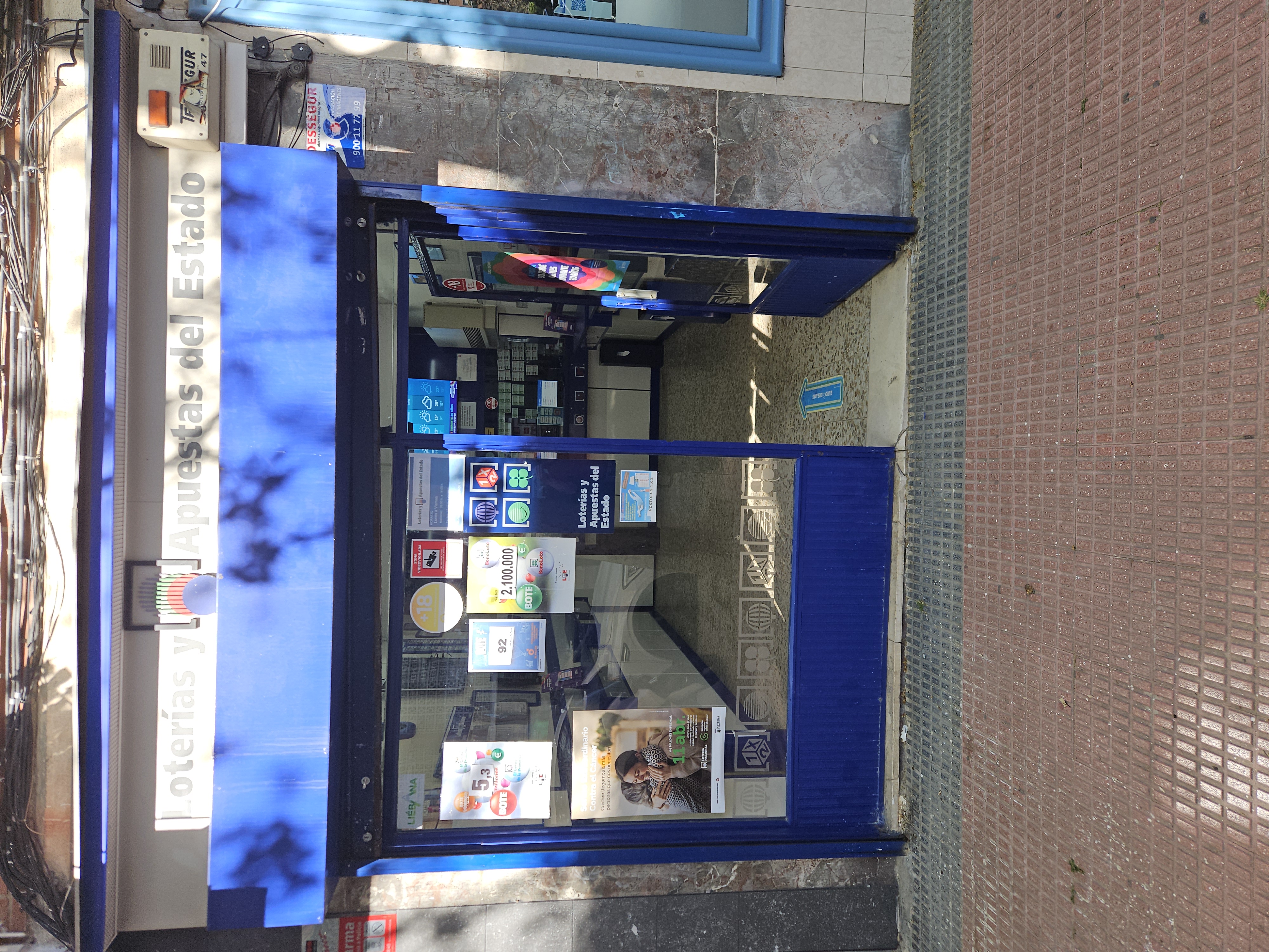 Foto de portada LOTERIA "LA QUINCE "