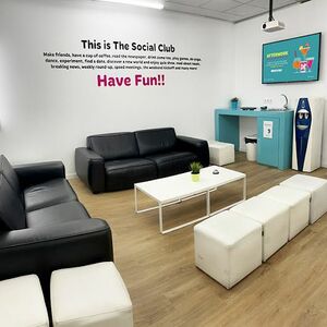 Foto de portada WHATS UP