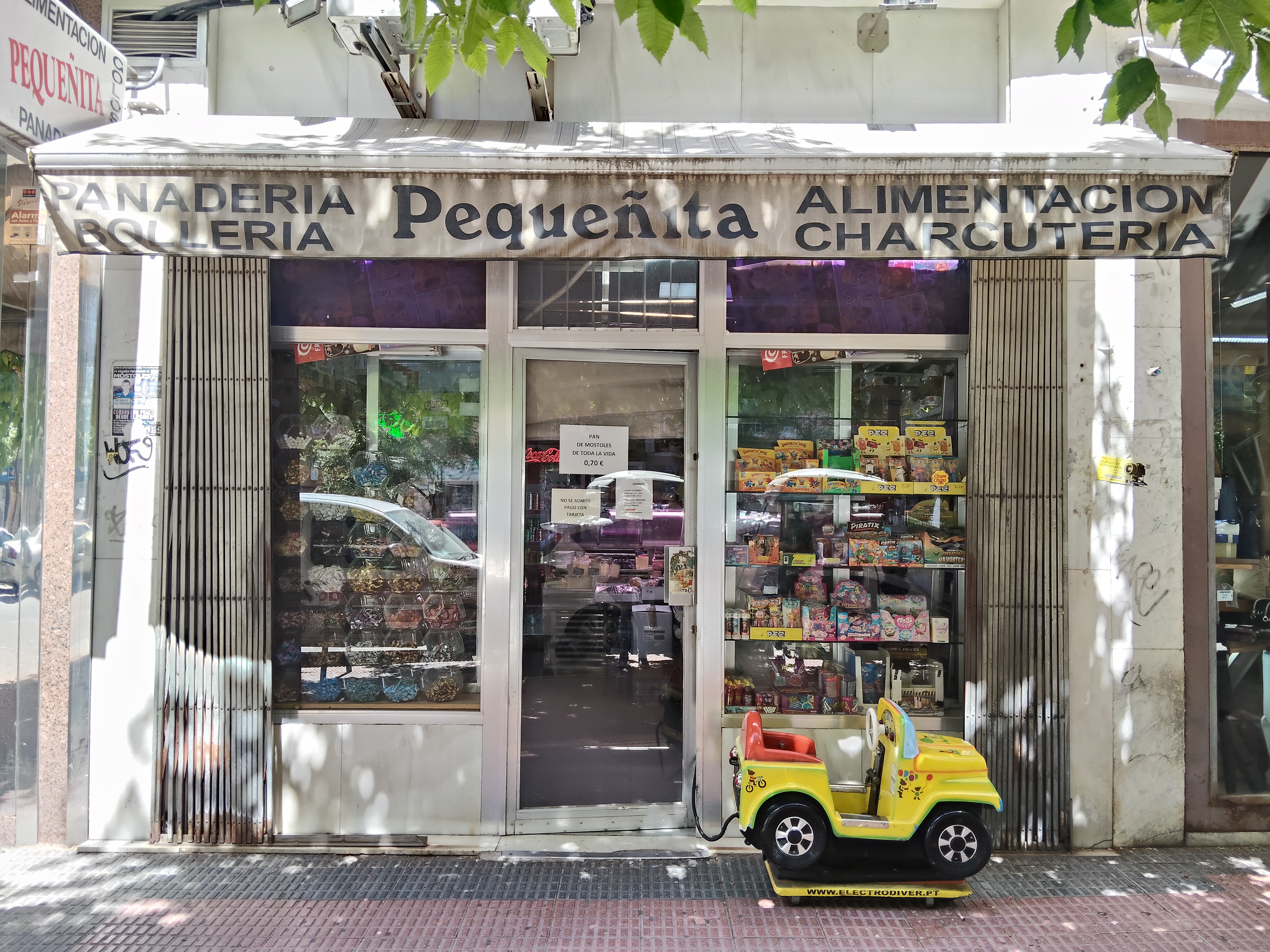 Foto de portada La pequeñita