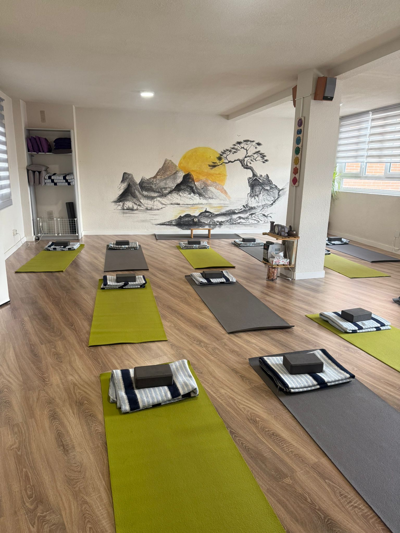 Thumbnail Breathe Yoga SLL