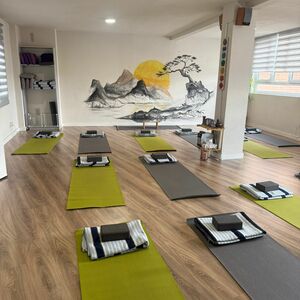 Thumbnail Breathe Yoga SLL