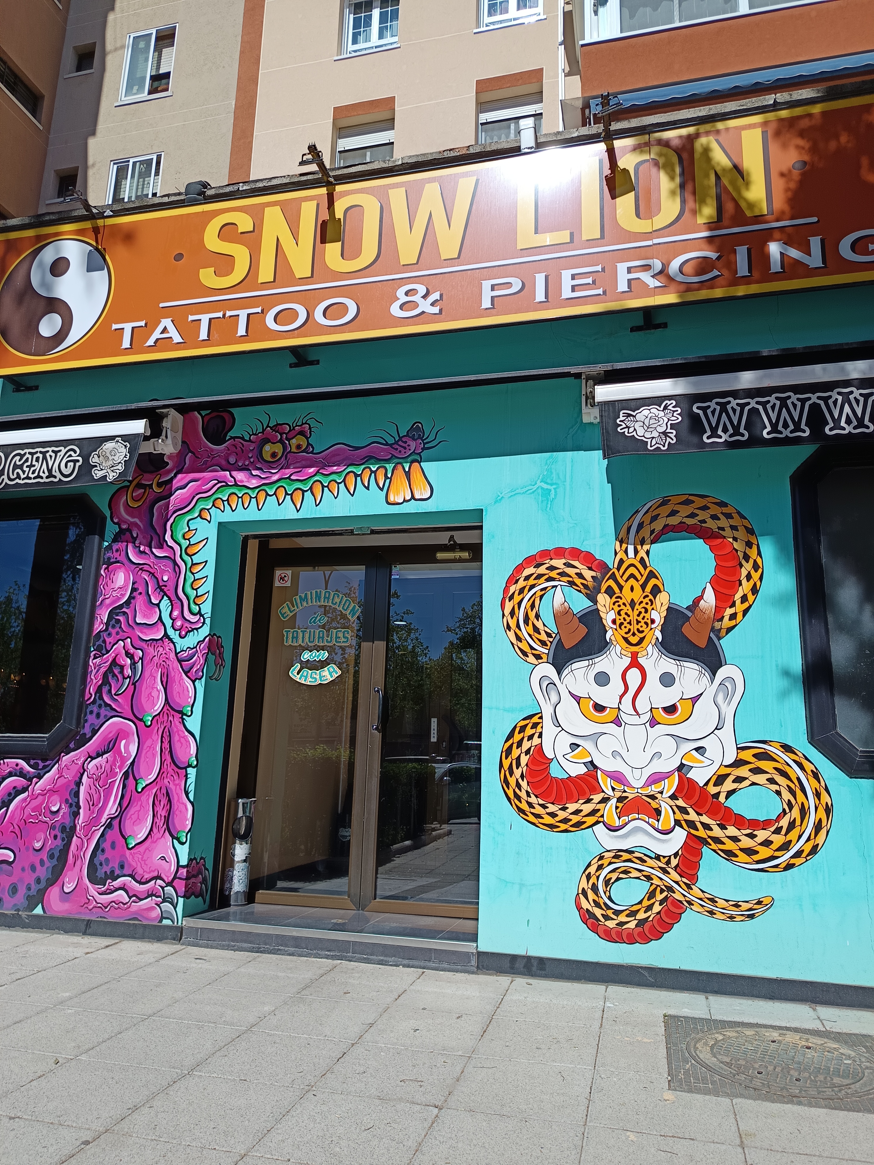 Thumbnail SNOWLION TATTOO