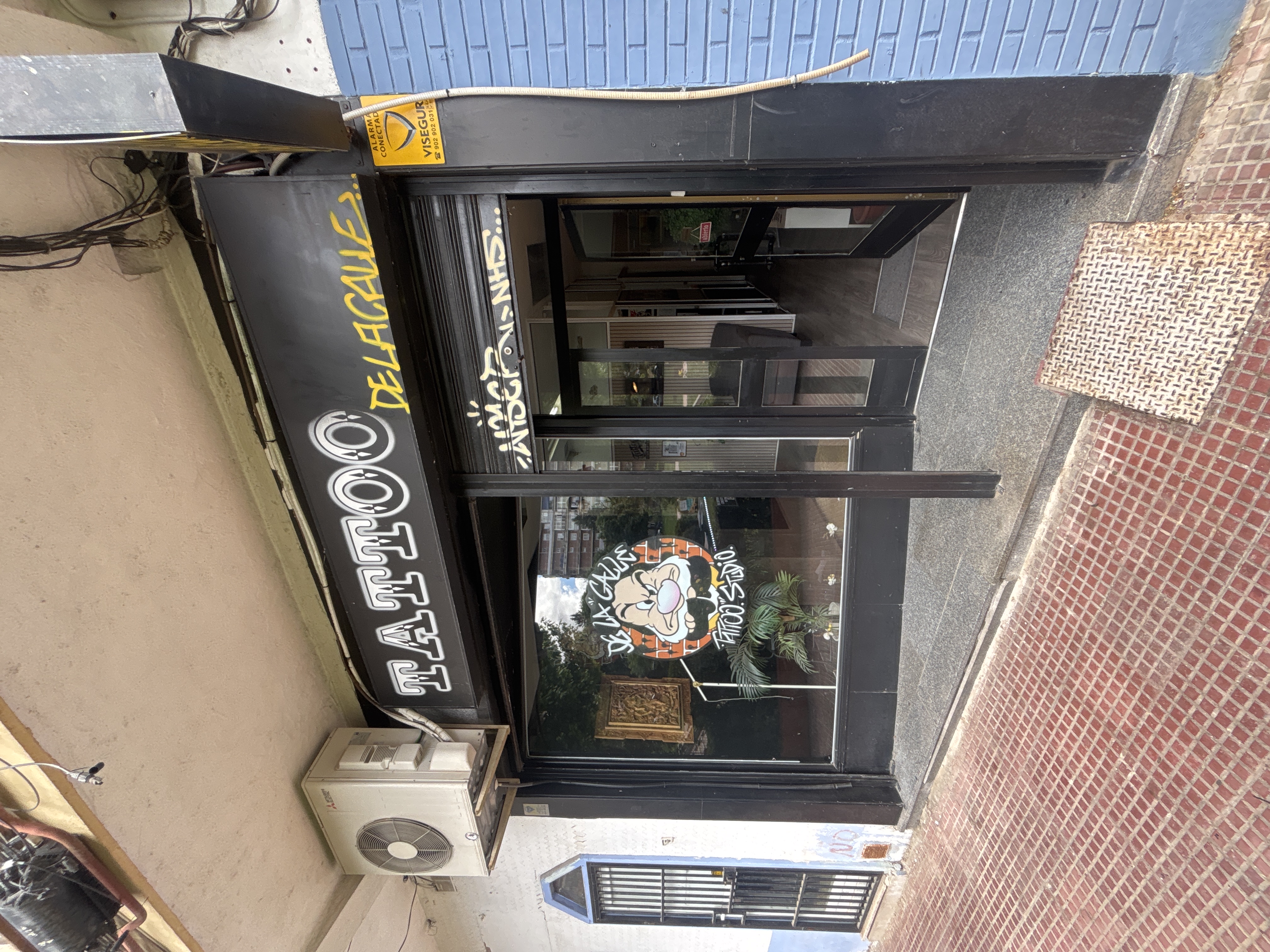 Foto de portada de la calle tattoo studio