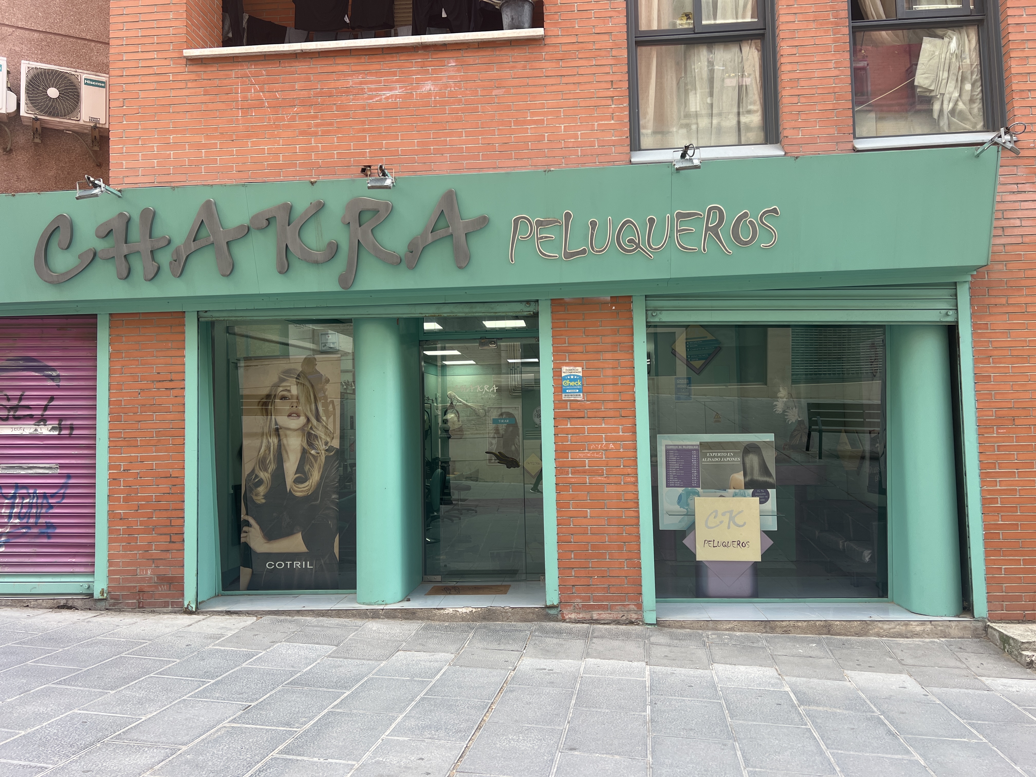 Thumbnail CHAKRA HAIRDRESSERS