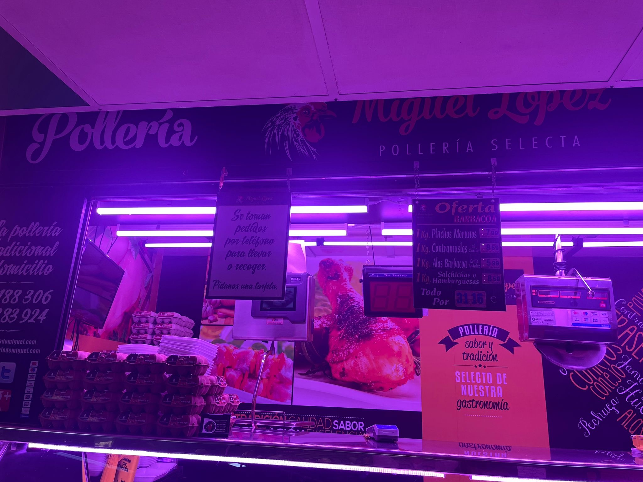 Thumbnail MIGUEL LÓPEZ CHICKEN SHOP