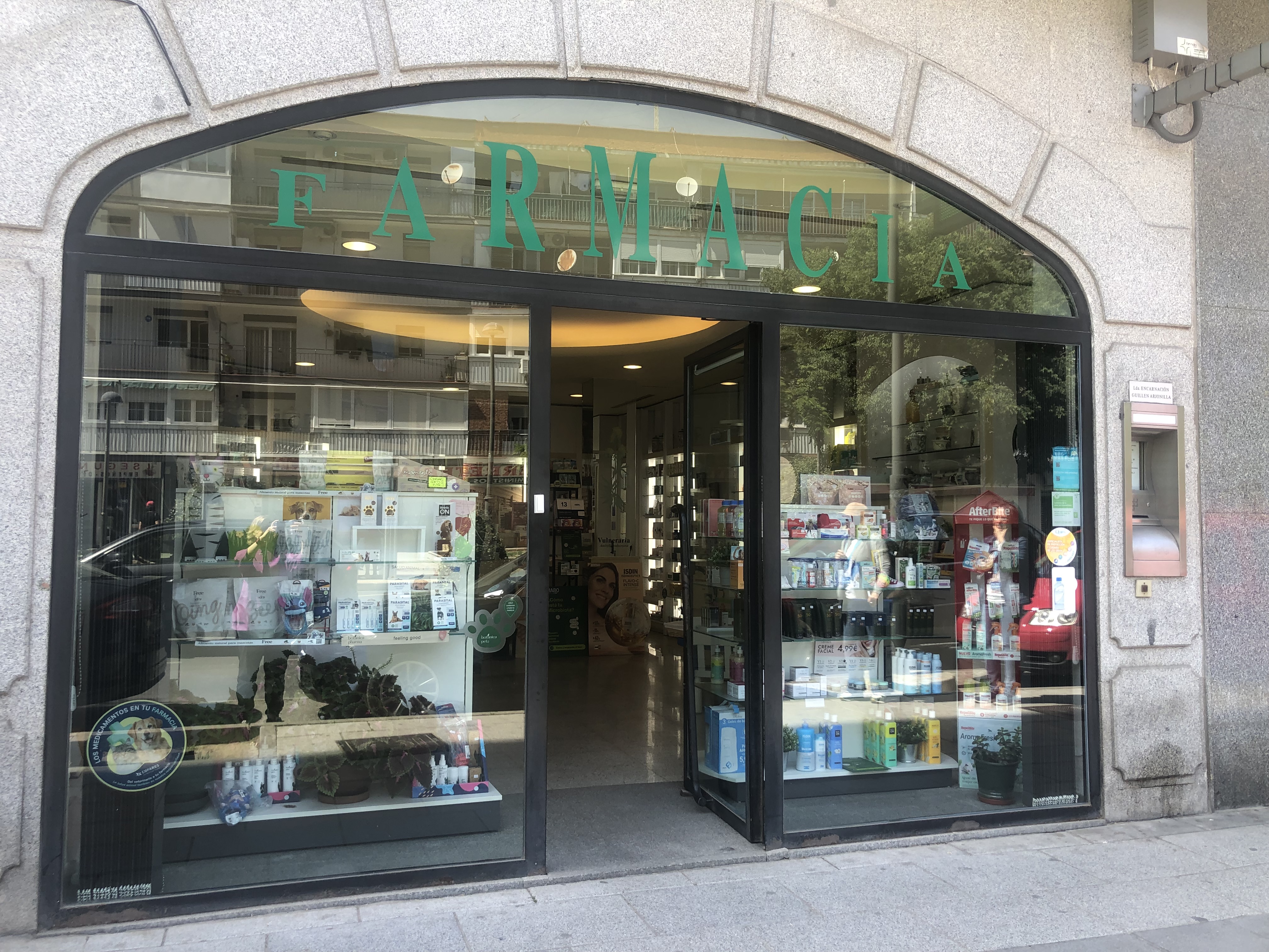 Thumbnail Encarnación Pharmacy