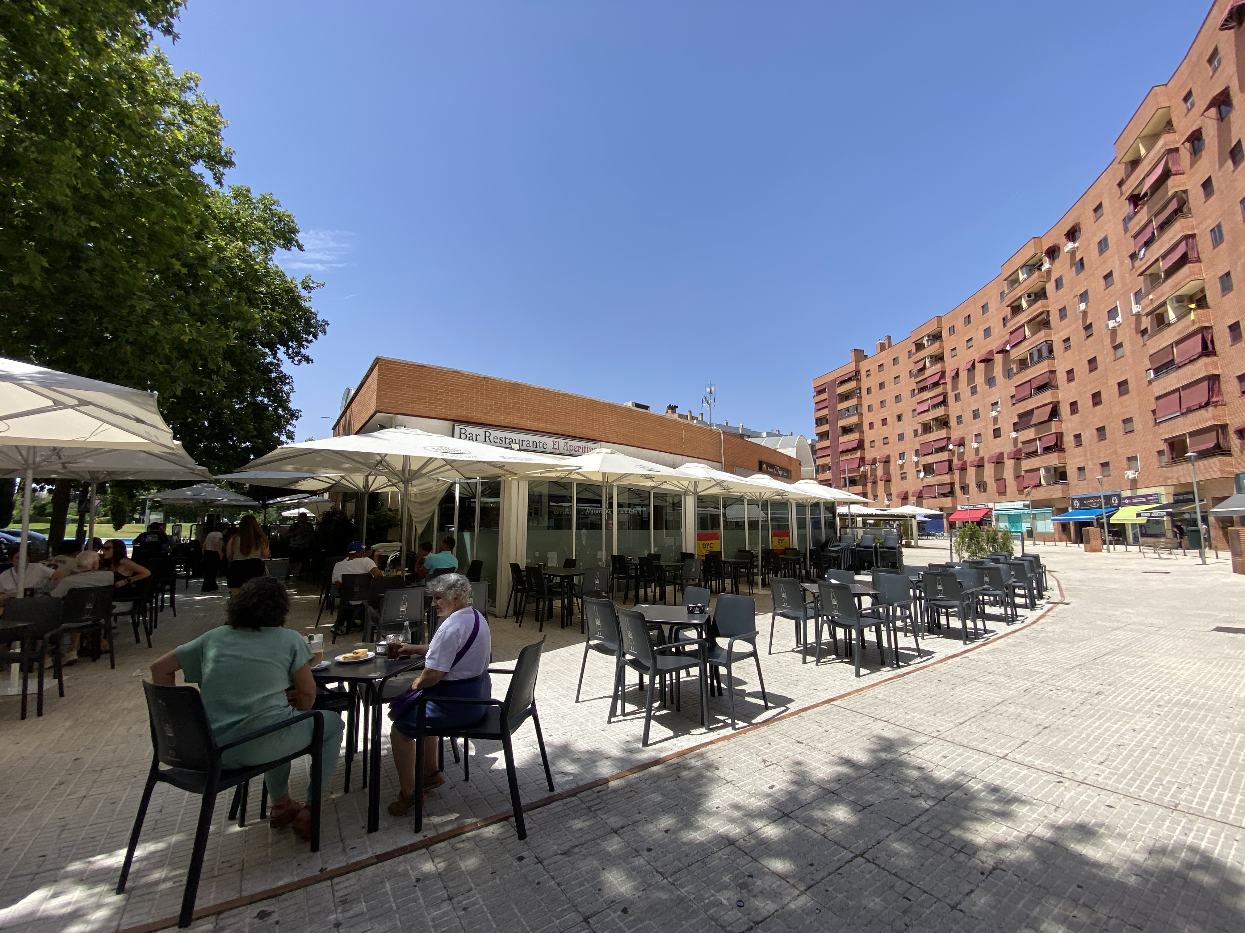 Thumbnail THE APERITIF