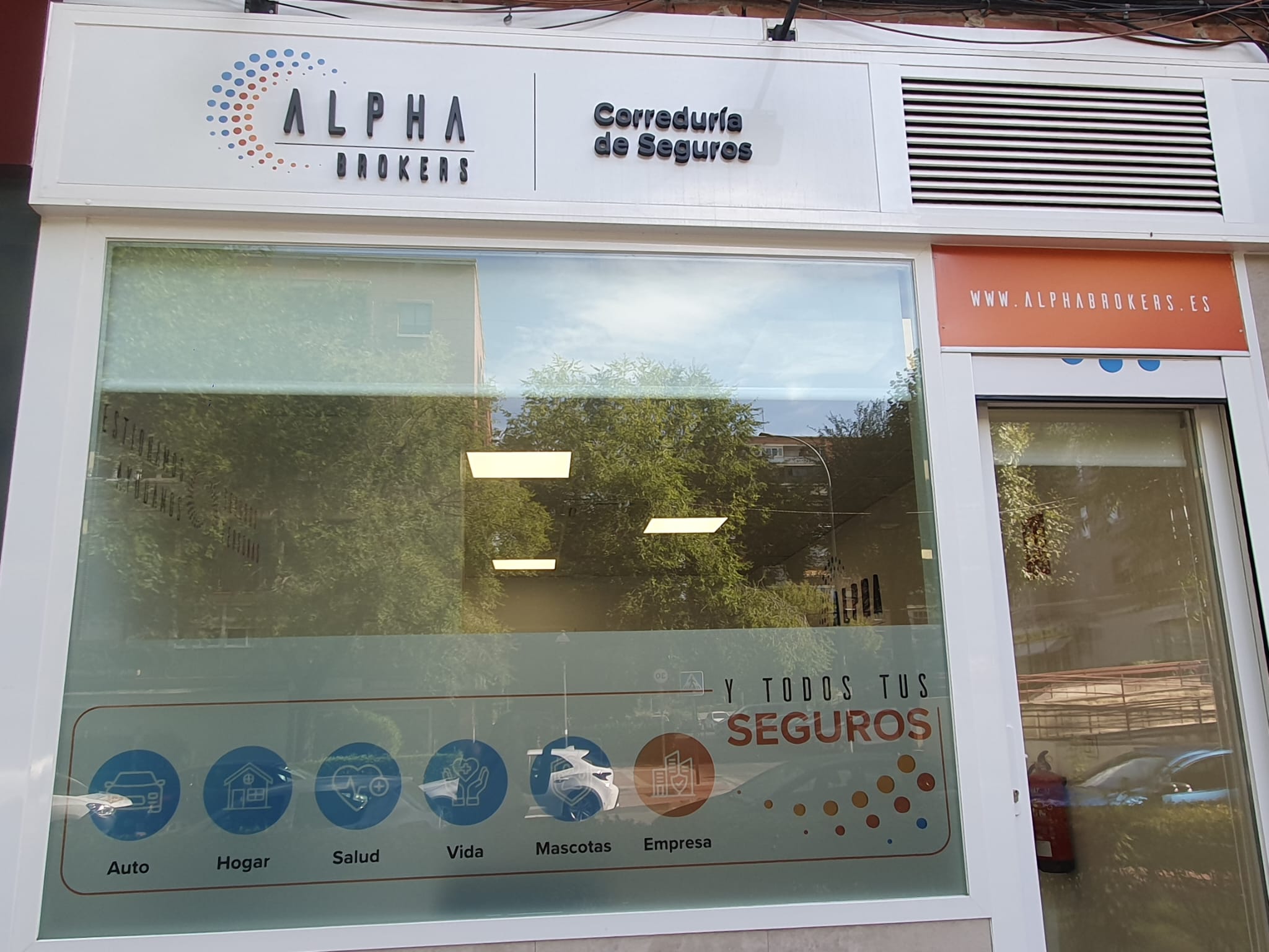 Foto de portada ALPHA BROKERS FINANZAS