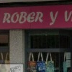 Thumbnail ROBER AND VICKY SPANISH BAZAR