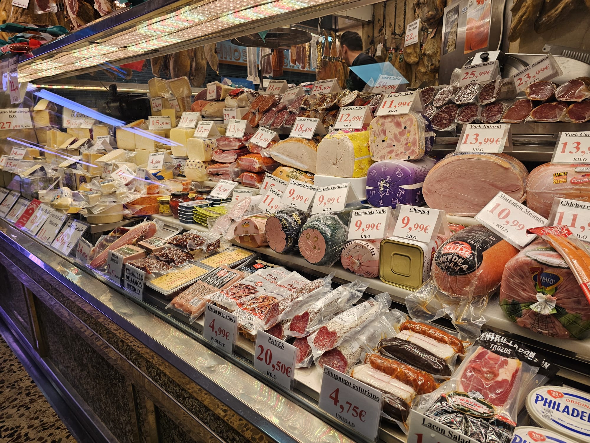 Foto de portada CHARCUTERÍA EL 22