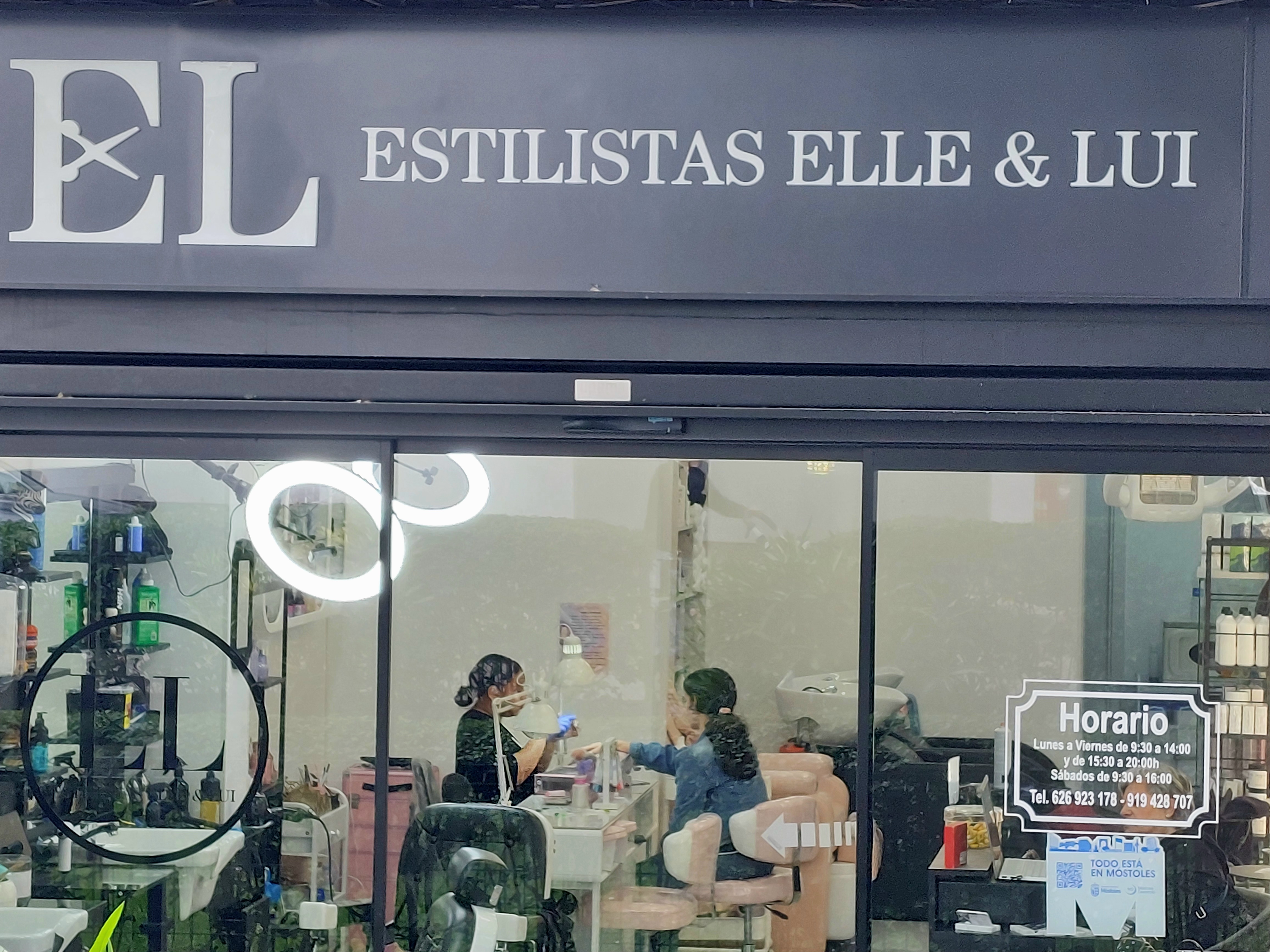 Thumbnail ELLEYLUI STYLISTS