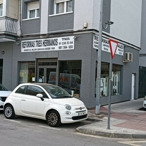 Foto de portada REFORMAS TRES HERMANOS