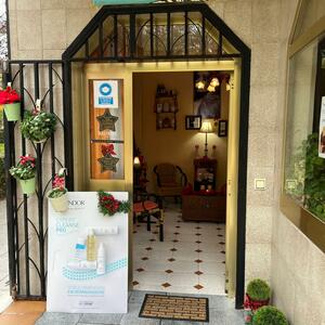 Thumbnail PADILLA HAIR SALON & BEAUTY