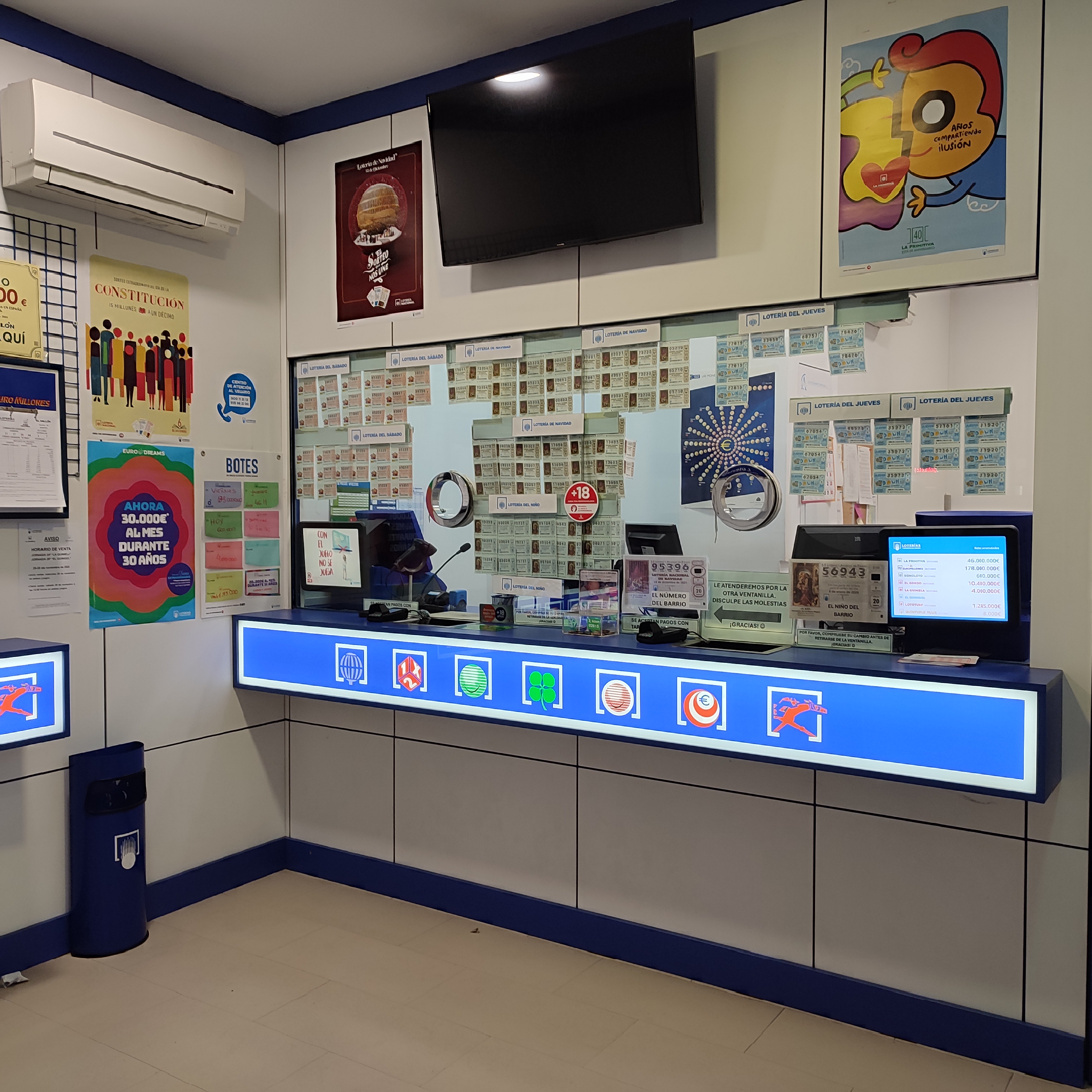 Foto de portada Administración Loterías y apuestas del estado nº 22 de Móstoles "La Loca Suerte - Los Rosales"