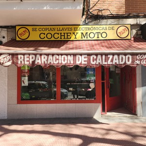 Thumbnail Papi shoe repair and key cutting